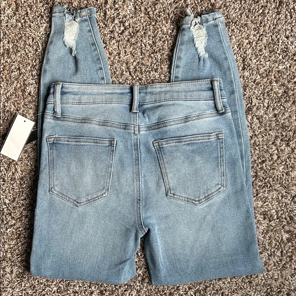 Generation Y Women's Light Blue Cropped Jeans - Picture 5 of 8